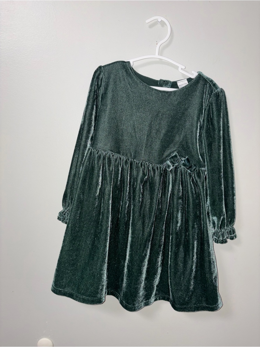 Child of Mine by Carters Green Velvet Long Sleeve Christmas Holiday Dress 3T